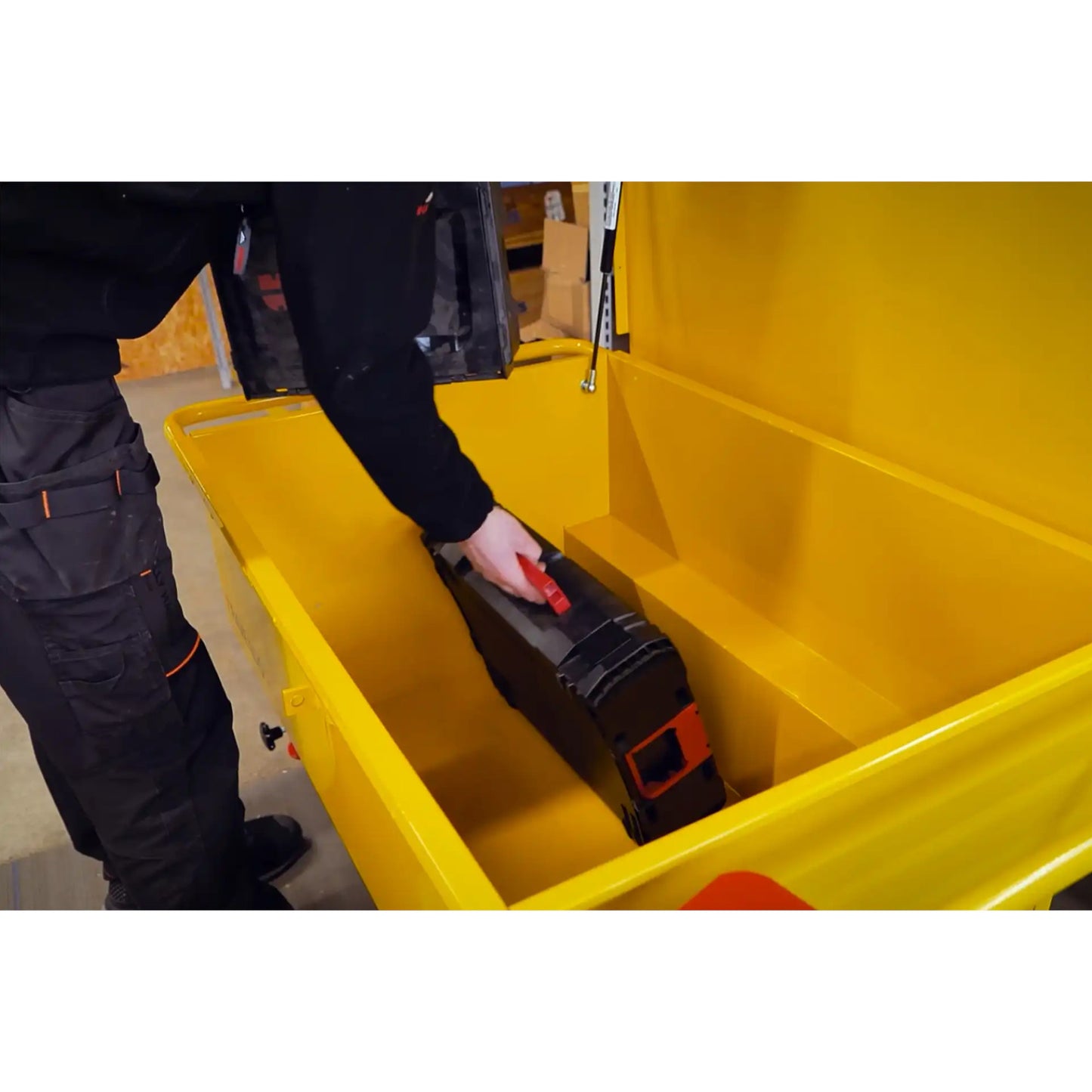 Stalen gereedschapswagen XL - 400kg draagvermogen - luchtbanden